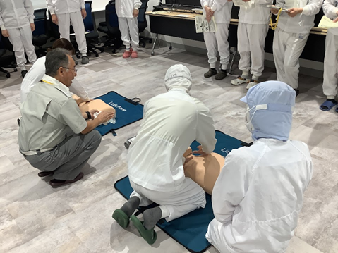 AED・救急救命講習を実施しましたのサムネイル